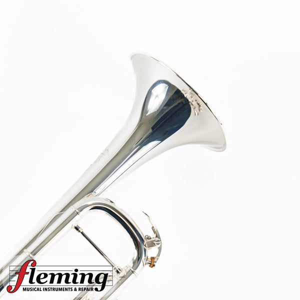 Yamaha YTR-8335IIGS Custom Xeno Professional Bb Trumpet - Silver Plate, Gold Brass Bell