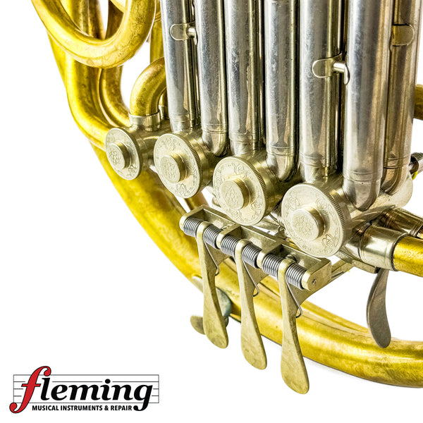 Pre-Owned C.G. Conn 10D Symphony Double French Horn - Detachable Bell