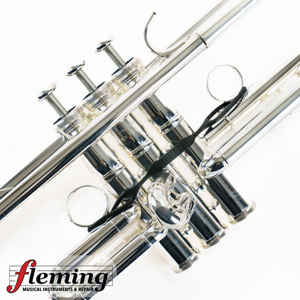 Yamaha YTR-8335IIGS Custom Xeno Professional Bb Trumpet - Silver Plate, Gold Brass Bell