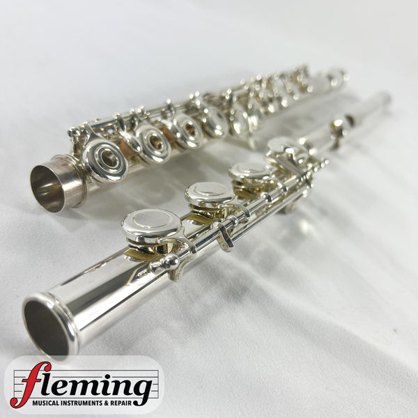 Azumi AZ3000RBO Professional Flute